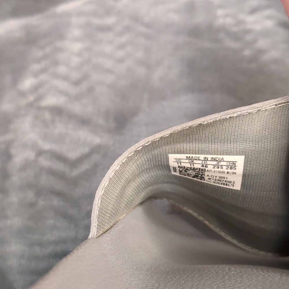 Adidas Gray and White Slide Sandals - Picture 2 of 16